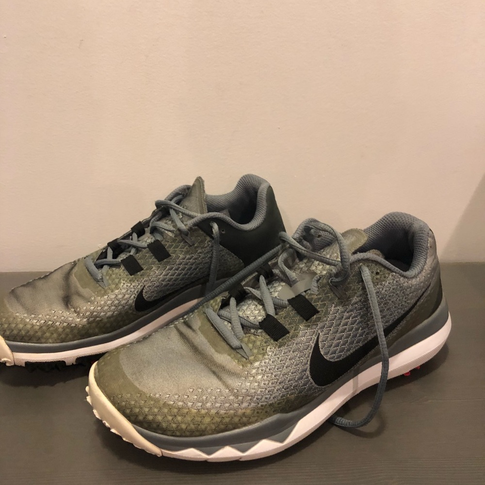 Nike Tiger Woods 15 Golf Shoe